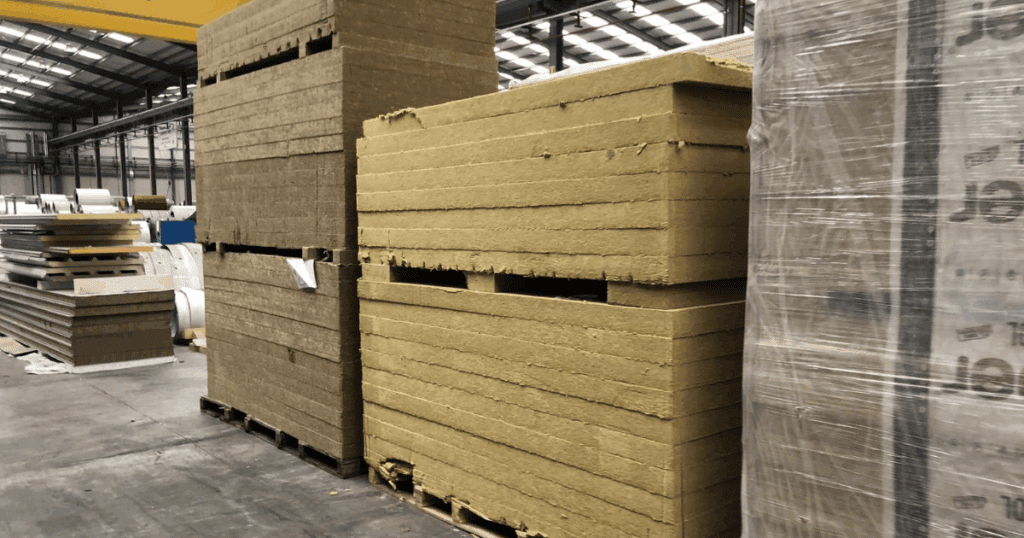Mineral wool Insulated Me4tal panel inserts