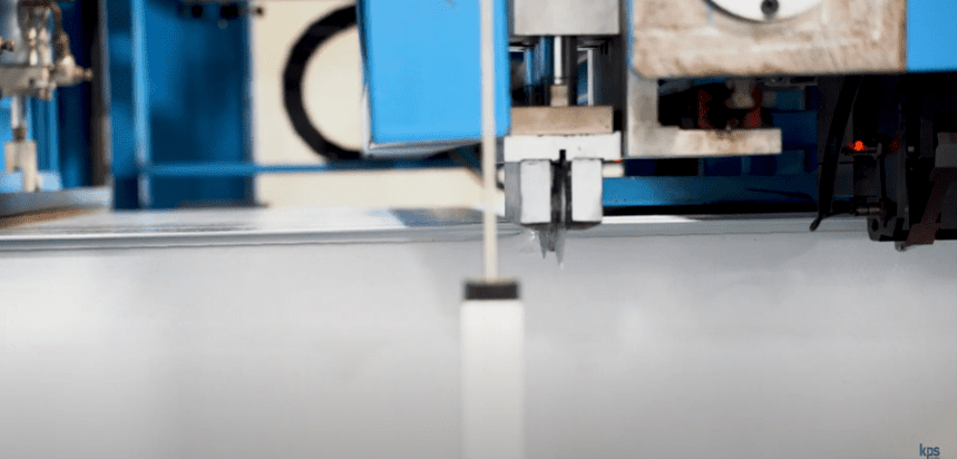 saw used to cut metal panels for outdoor walk-ins that require a mesa profile or alternating thickness of skin on metal face