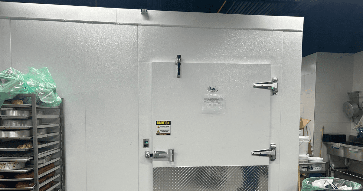 Upgraded commercial walk-in cooler and freezer job